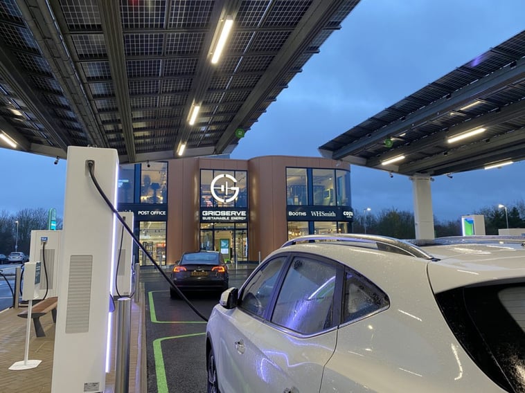 Gridserve-Essex-UK-By-Gill_Nowell-Twitter-1200x900