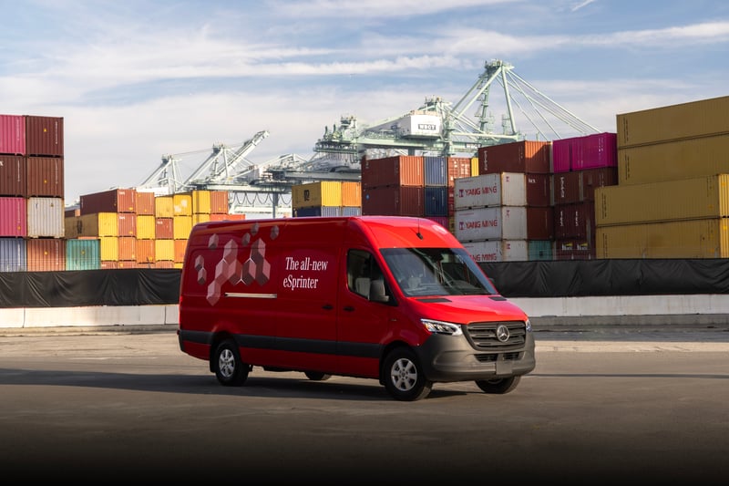 Medium-5888-eSprinter113kWhpanelvan