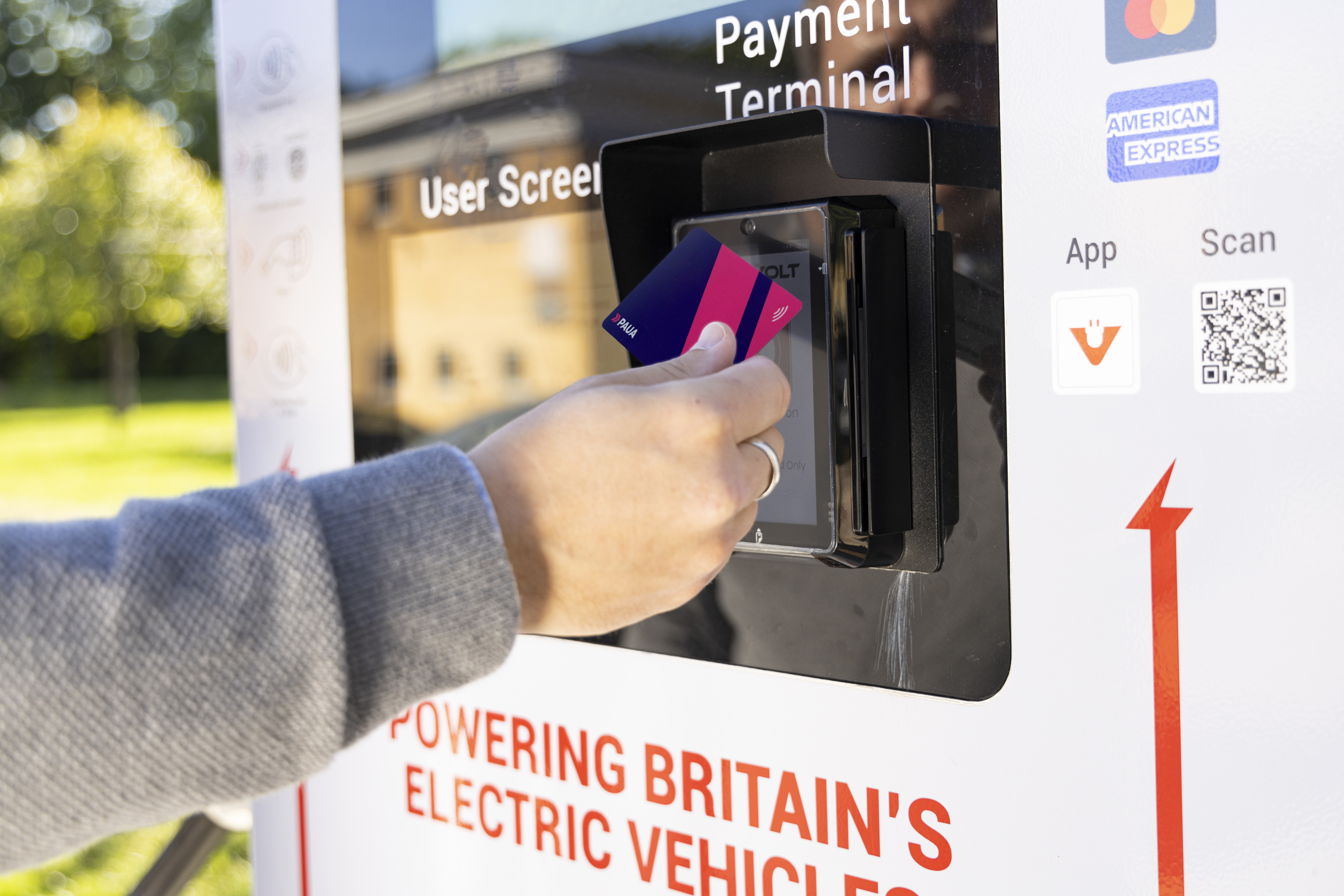 Paying for electric vehicle charging using the Paua EV Charge Card helps you to break down the costs associated with EV charging